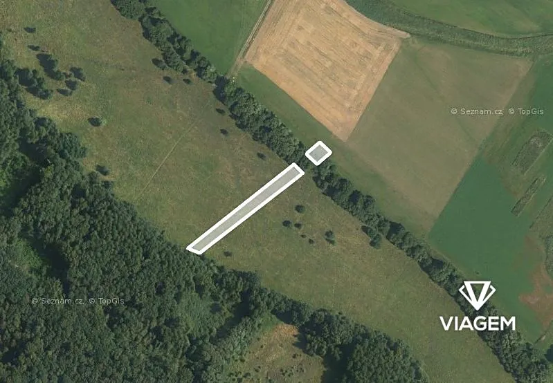 Prodej pole 1693 m²